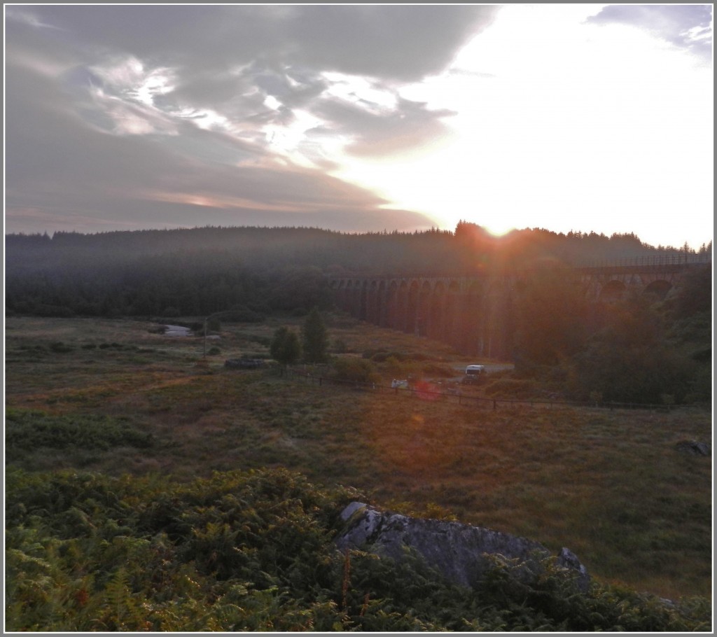 6-080921-Sunrise-over-viaduct.jpg