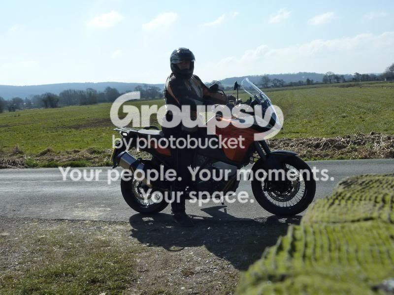 KTMAdventure1190006_zps15d2a629.jpg