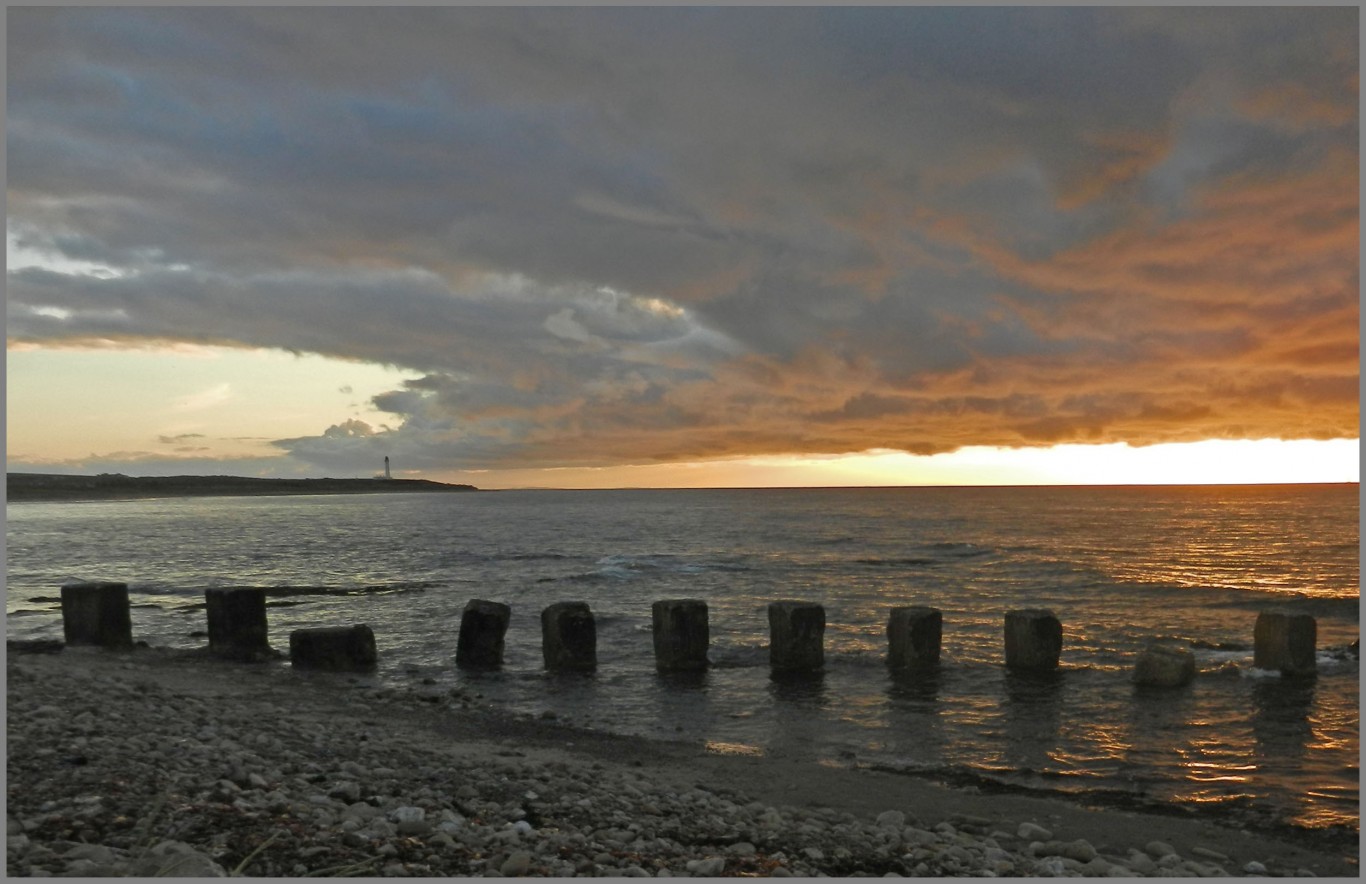 030720-WestBeachLossie.jpg