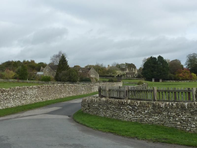 CotswoldVillages003_zps7fa27116.jpg
